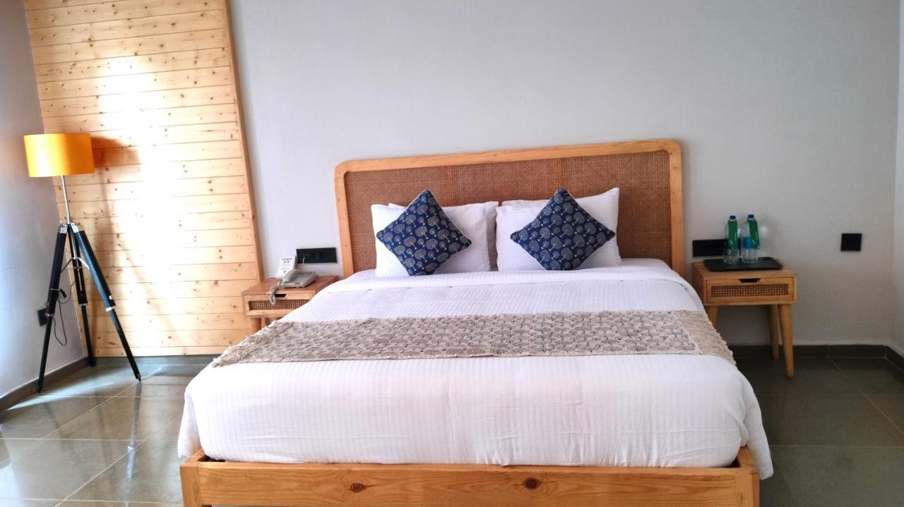 V Hotels And Resorts Chirala المظهر الخارجي الصورة